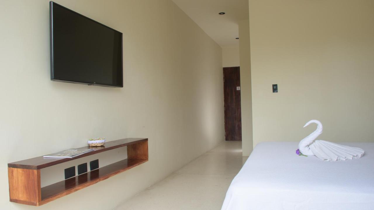 Moonshine Tulum Hotel & Hostel Zewnętrze zdjęcie