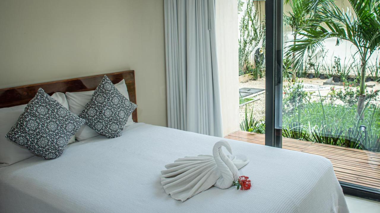 Moonshine Tulum Hotel & Hostel Zewnętrze zdjęcie